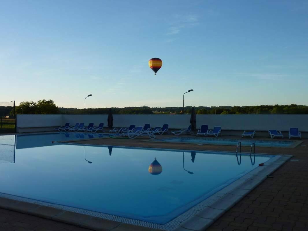 Camping Paradis De Maillac Sainte-Nathalène Exterior foto